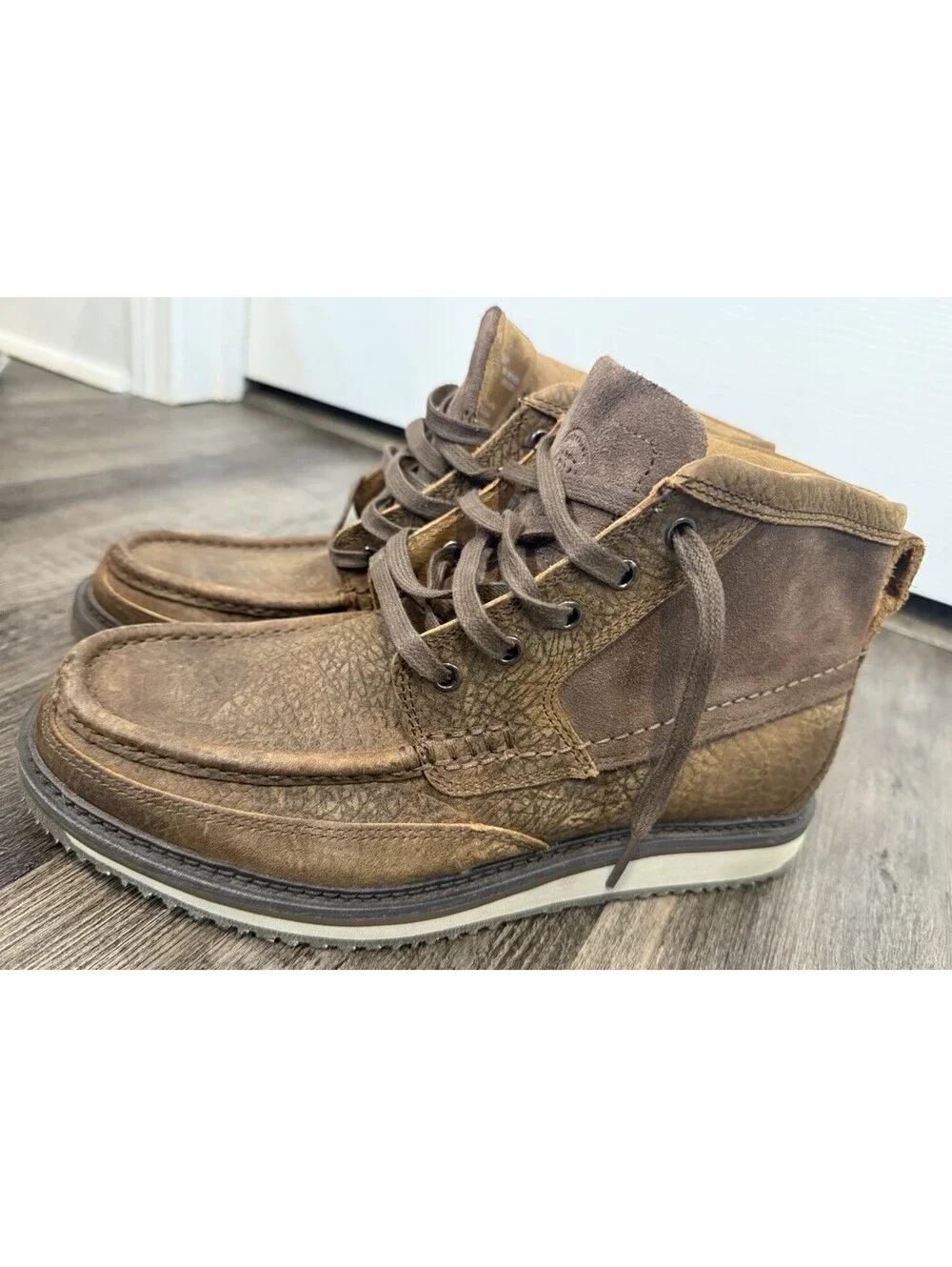 ARIAT LOOKOUT Distressed Leather Moc Toe Chukka Boots Men's US 9 D
